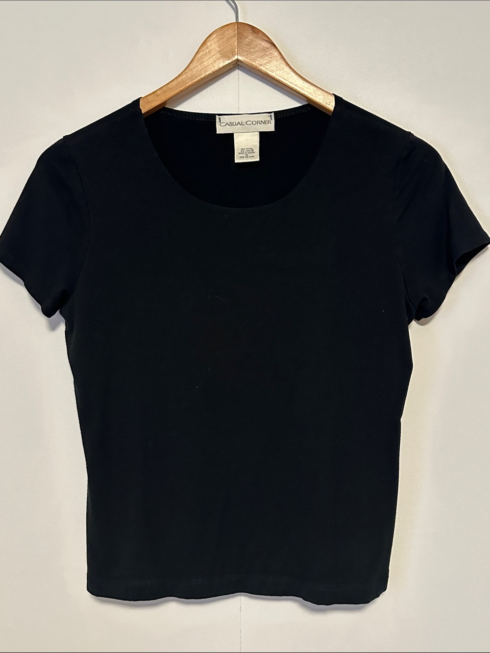 Vintage Y2K Casual Corner Black Scoop Neck Short Sleeve Tee